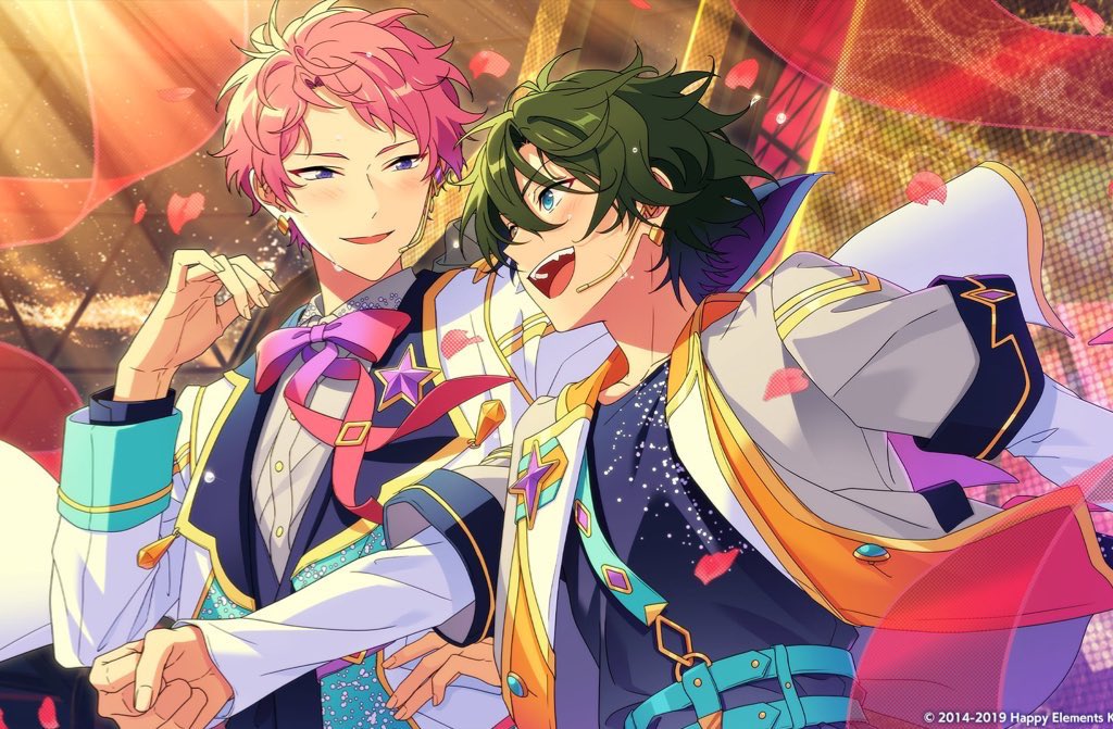 rinnshuu's tweet image. its already crazy. i think i would've passed away if they were holding hands
