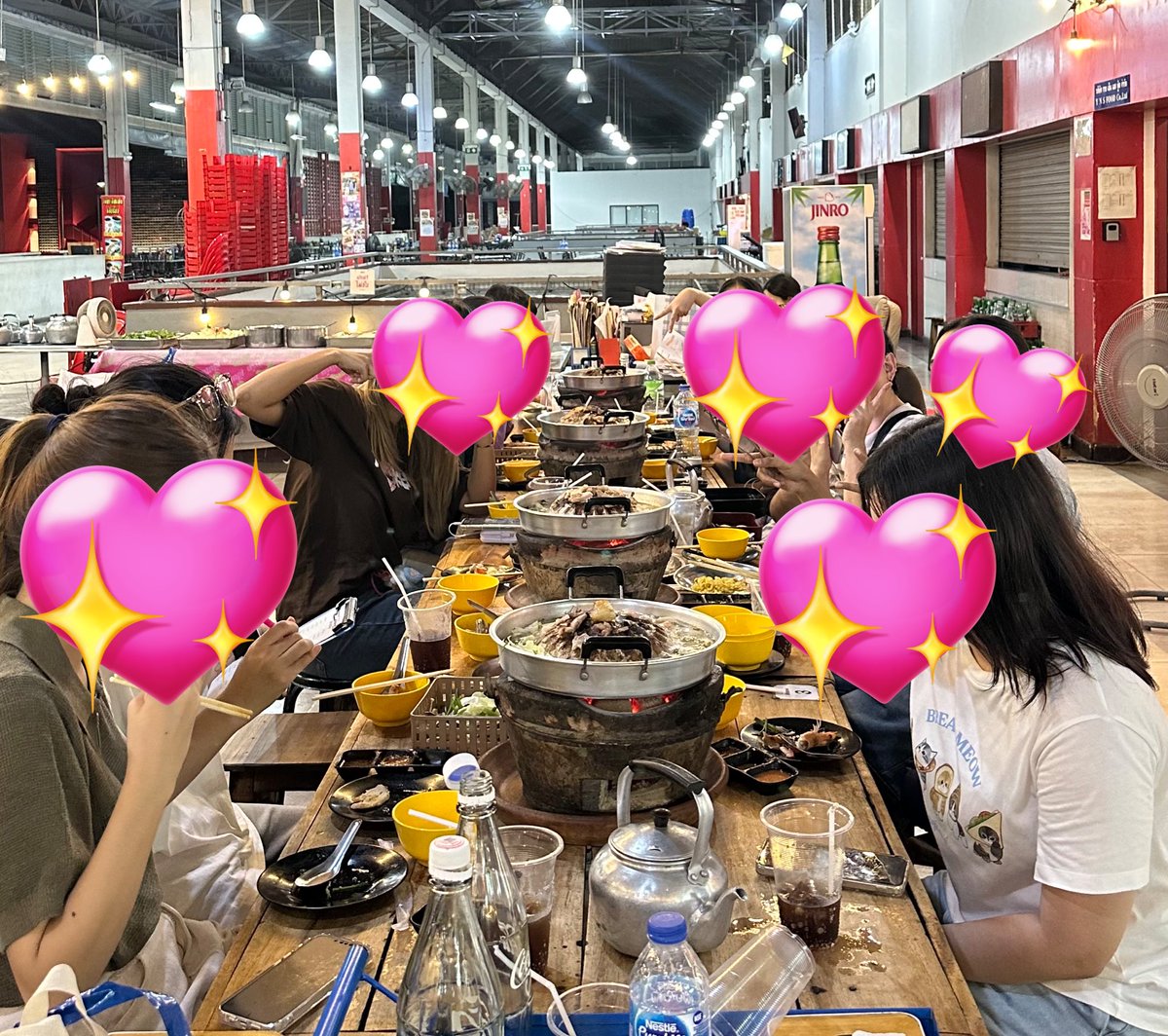 twentyteddy's tweet image. ร้านแตก 🐽
@mmphint 
@wisfyf 
@Wkeskanok1101
@Lippie4eva
@chichisamoyed
@mmorror_ 
@twxnnooion
@Ph0e2
@cookiewhiskyhm
@babybornor 
@imwortxr
@wawaaaaat41
@kinnkinnn_ 
@bellochiffon 
@cCruZz19
