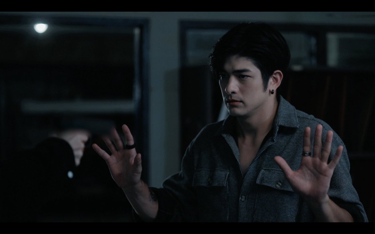 Snap25s's tweet image. นาฬิกาเรือนนี้ไปอยู่กับคุณได้ไง
#HideAndSisEP9