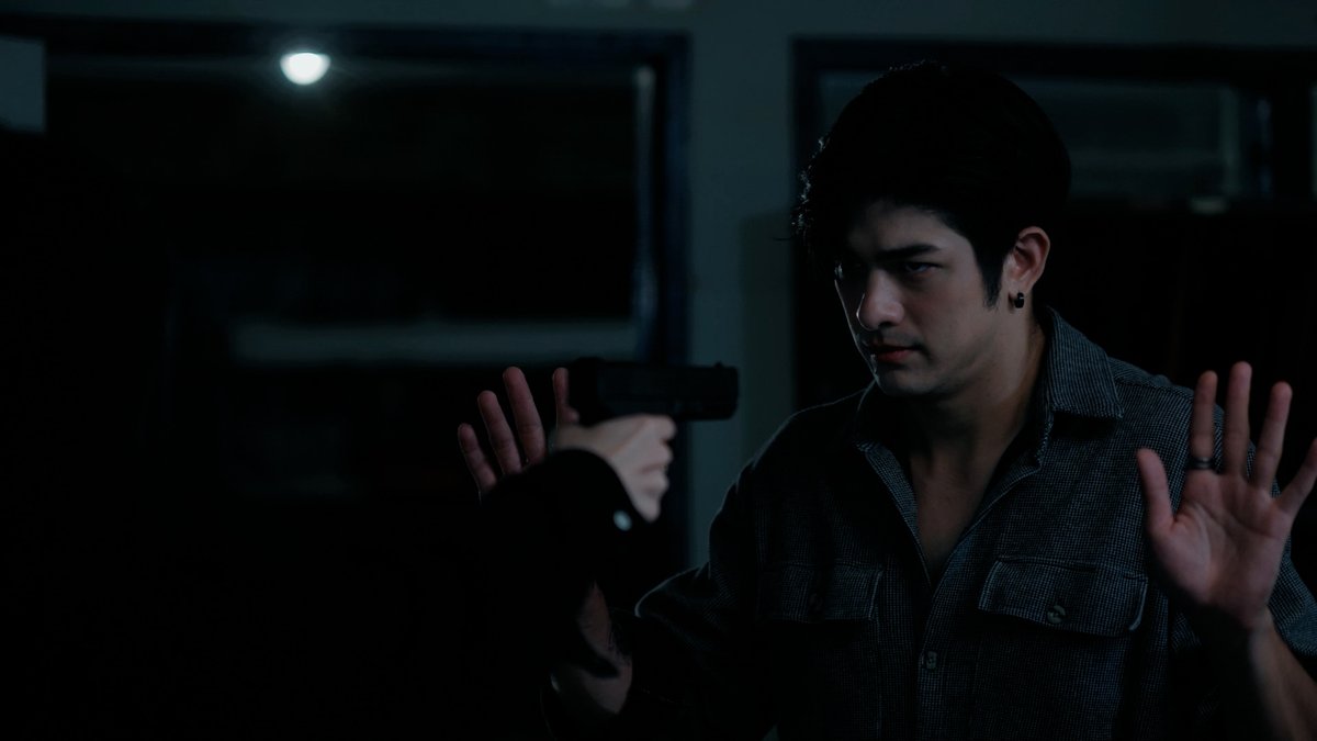 GMMTV's tweet image. แล้วทำไมฉัตรทำเป็นไม่รู้เรื่องนี้!!!?
#HideAndSisEP9
@Janhae @PiployRR @thelukevoyage