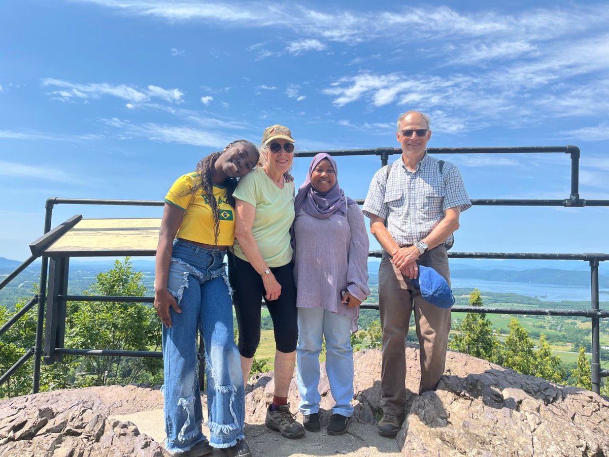 MIC_Exchanges's tweet image. Across the country, American communities are gaining new insights and inspiration from the Pan Africa Youth Leadership Program (#PAYLP) participants.

From volunteering with local nonprofits in Kansas City to learning about disaster response in Louisville, participants are…