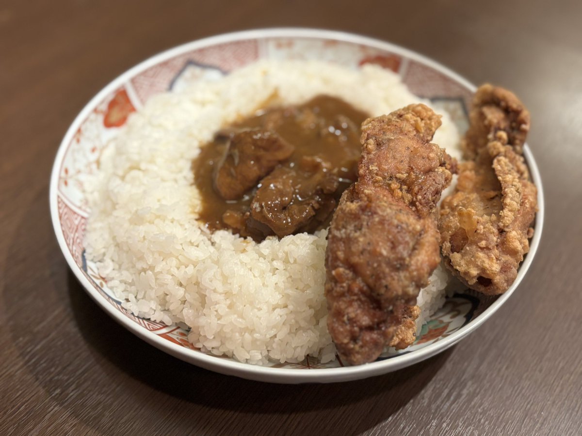 謝罪いたします🙇
金土週末限定販売とお伝えしましたが
8月いっぱいまで夜だけですが
毎日提供することにしました❤️
誠に申し訳ございません❤️🤗