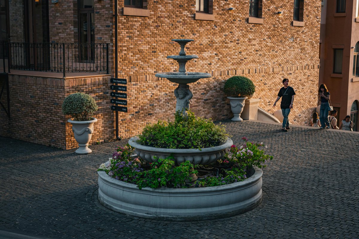 urmodernaccent's tweet image. 🧘‍♀️ Inner peace starts with outer order. Your space reflects your focus.
#CalmCorners #DeclutterDaily