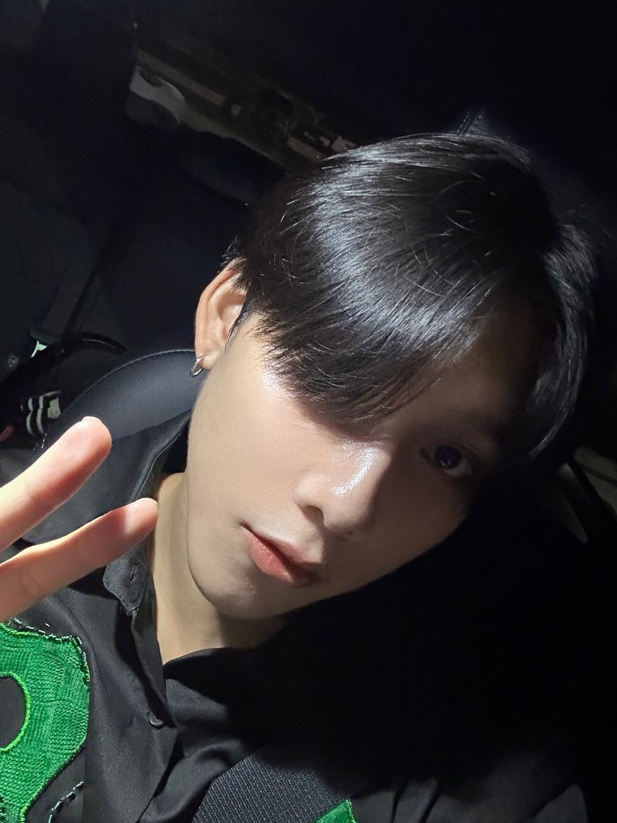 Jorjamesu's tweet image. คิดถึงกันบ้างงมั้ยย ส่วนเจมคิดถึงทุกคนมากๆเลองั้บ อิ้อิ้ #JAMES_LE7EL #LE7EL