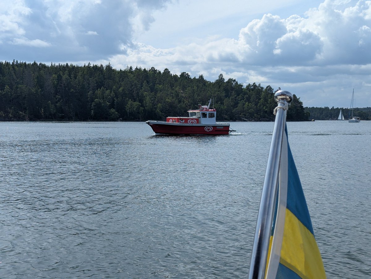 Even more ice cream! 🍨🚤