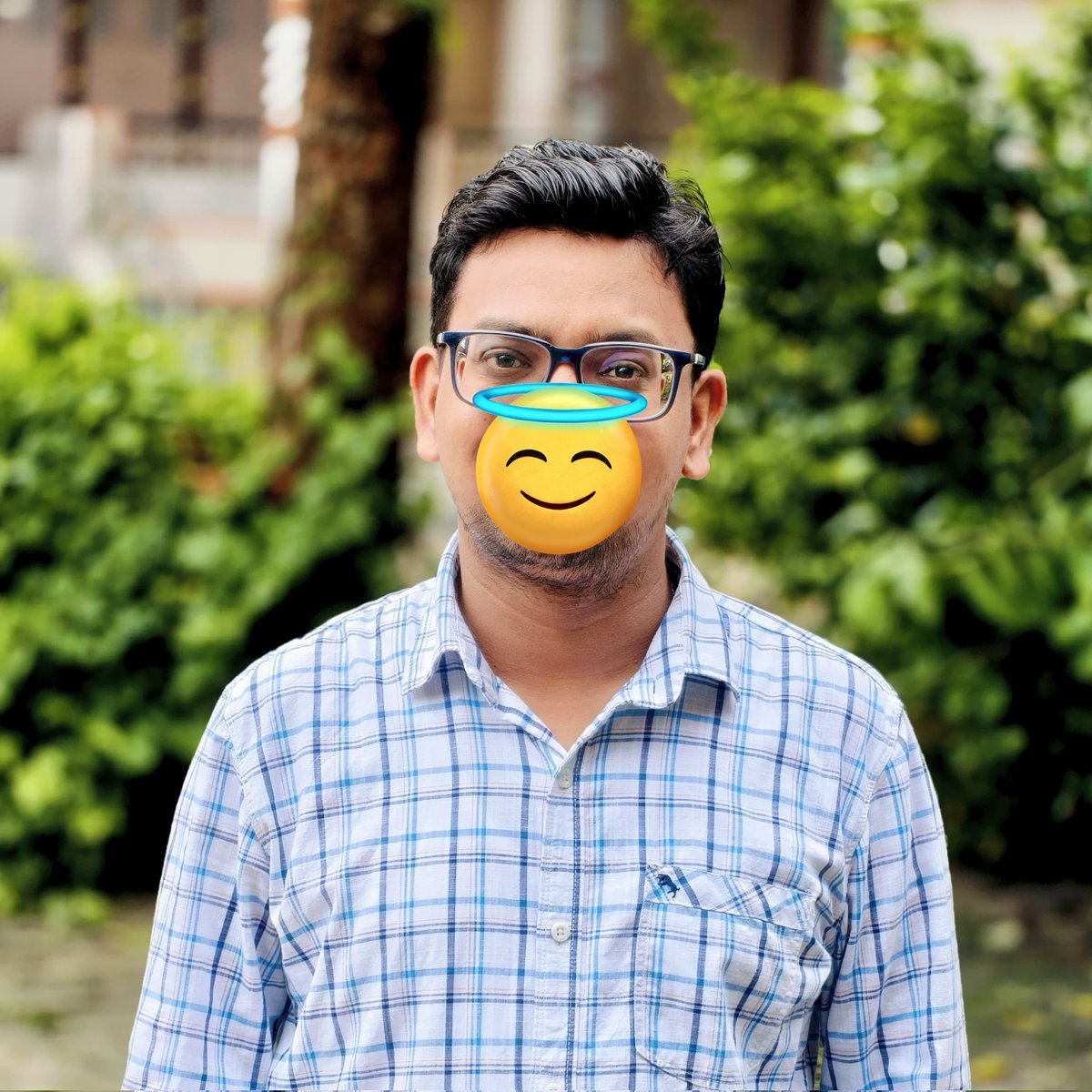 _chandanmishra_'s tweet image. कैसा दिखता हूँ, कैसा लगता हूँ, क्या फर्क पड़ता है..;
तेरे बाद किसी को अच्छा लगना भी मुझे अच्छा नहीं लगता...!🙃