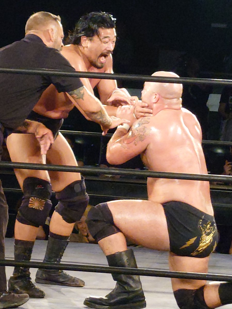 isuzu_ramen's tweet image. 指に噛みついた1 Called Manders選手

#GameChangerWrestling 
#gcwjapan 
#GCW
#ddtpro
#樋口和貞