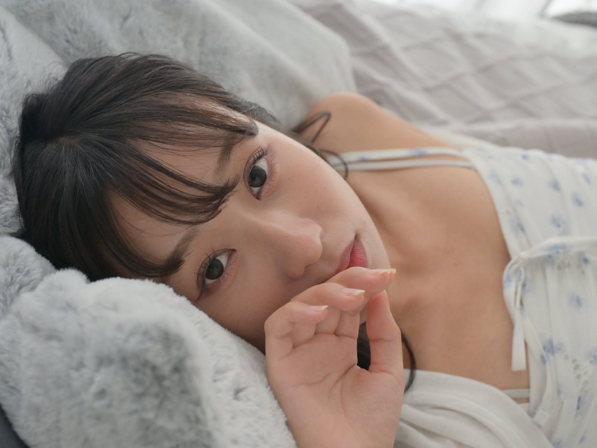 draftone21's tweet image. Eric Studio《2》
カメラの教室
ポートレート講座
自然光あふれるスタジオで
きれいに撮る秘訣
「課題」です。
モデル　立川楓さん
@kaeden_portrait
@CameraClassroom
#カメ教
#ポートレート