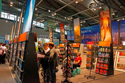 EricaVerrillo's tweet image. Book Fairs: Are They Worth It for Self-Published Authors? publishedtodeath.blogspot.com/2017/11/book-f…
#MondayBlogs