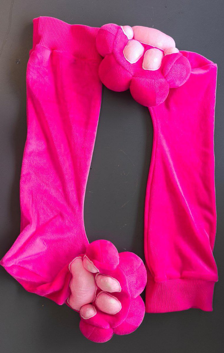 Irbis_Midnay's tweet image. Socks for sale. Length 45 cm.
Foot length 27 cm.
Knee circumference 30-35 cm.
Price reduced to $150
+ Shipping