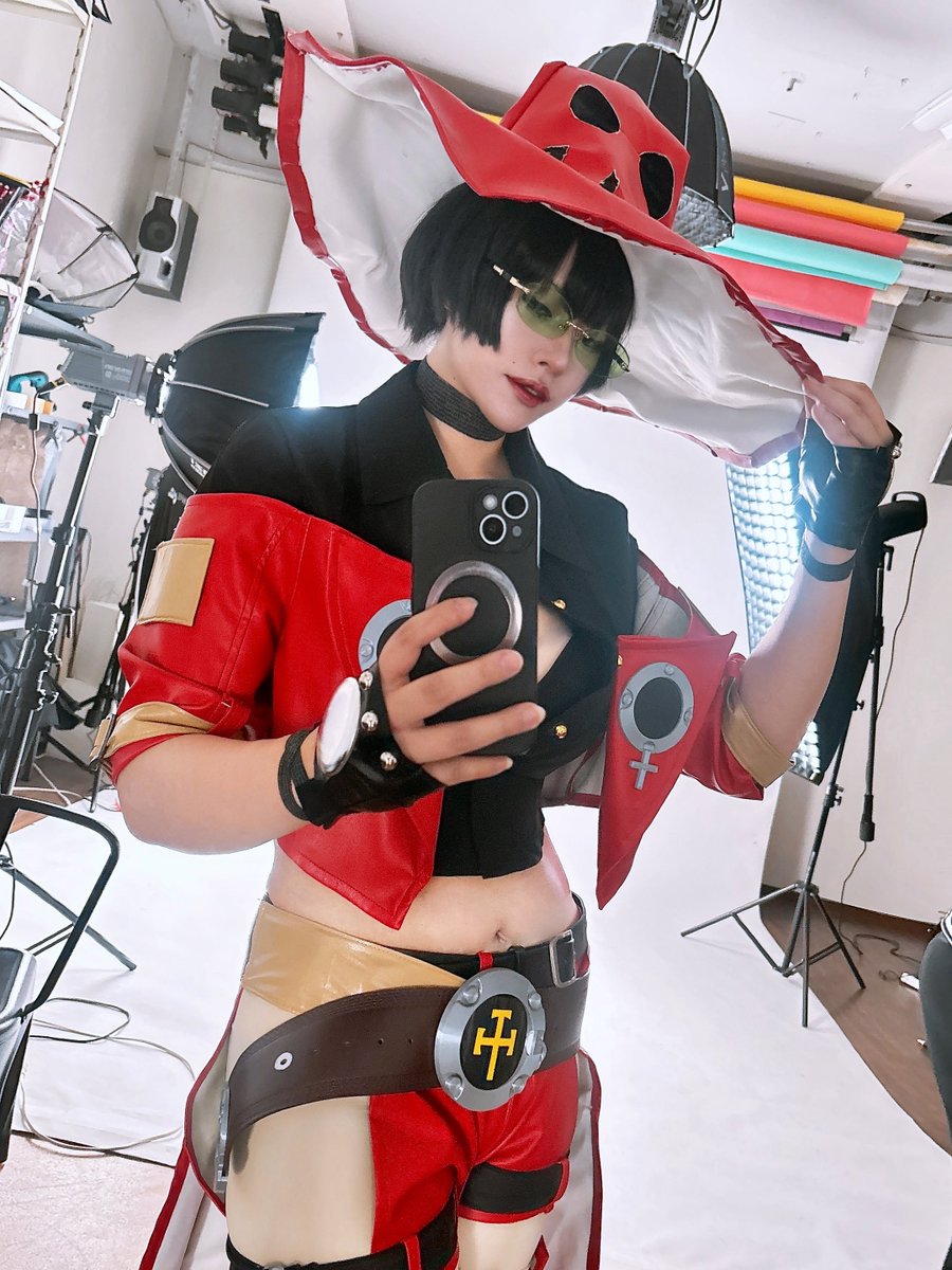 い、イノ⁉️ギルティギアのコス初めてみた似合いすぎてて感動です😭🫶