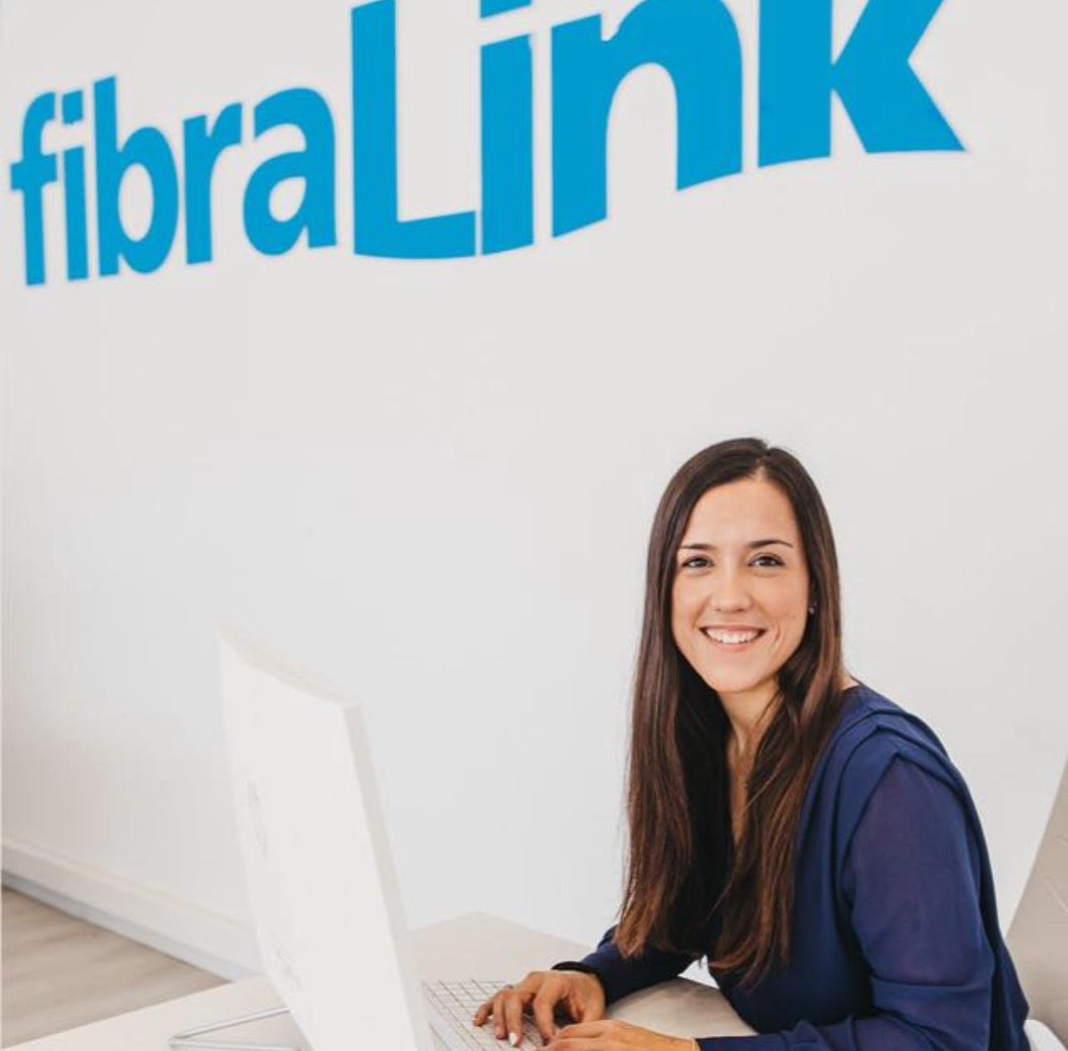 Onda Cero Menorca (@ocrmenorca) on Twitter photo 👉 La gerente de <a href="/_FibraLink/">FibraLink Menorca</a> Paula Barca explica los principales ejes de actuación y la implicación de la empresa con iniciatives de la sociedad menorquina 💻 👉 La gerente de <a href="/_FibraLink/">FibraLink Menorca</a> Paula Barca explica los principales ejes de actuación y la implicación de la empresa con iniciatives de la sociedad menorquina 💻