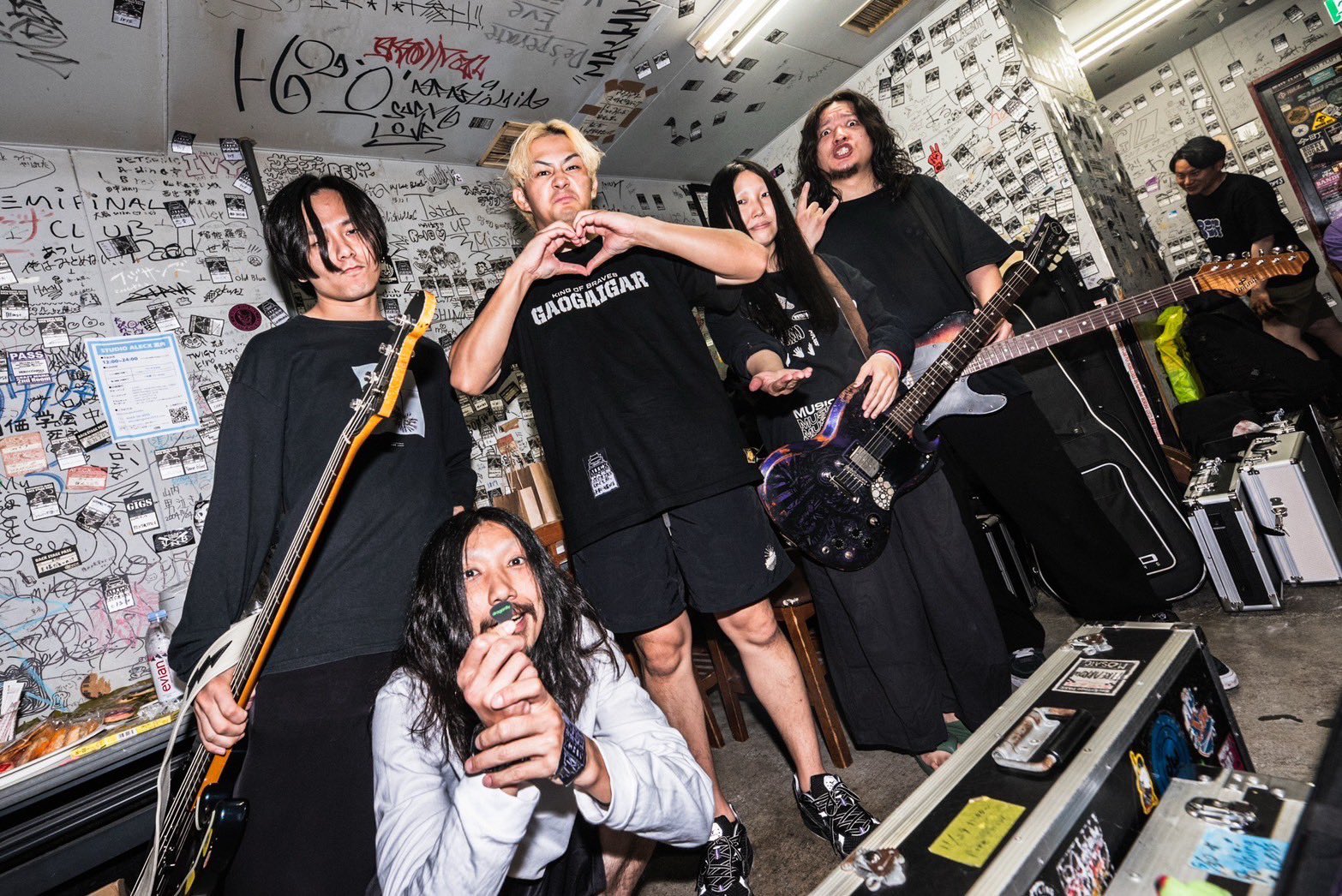 ■[廃盤] それでも尚、未来に媚びる デモアルバムCD「EP投影」■ バンド 最も無名で最強のライヴバンド「それでも尚、未来に媚びる