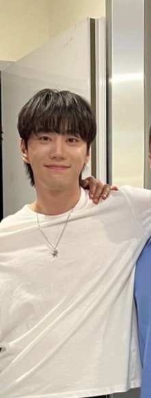 JunYxung_zip's tweet image. 외출하고 온 사이에
또 떡밥이 무진장....🥹
