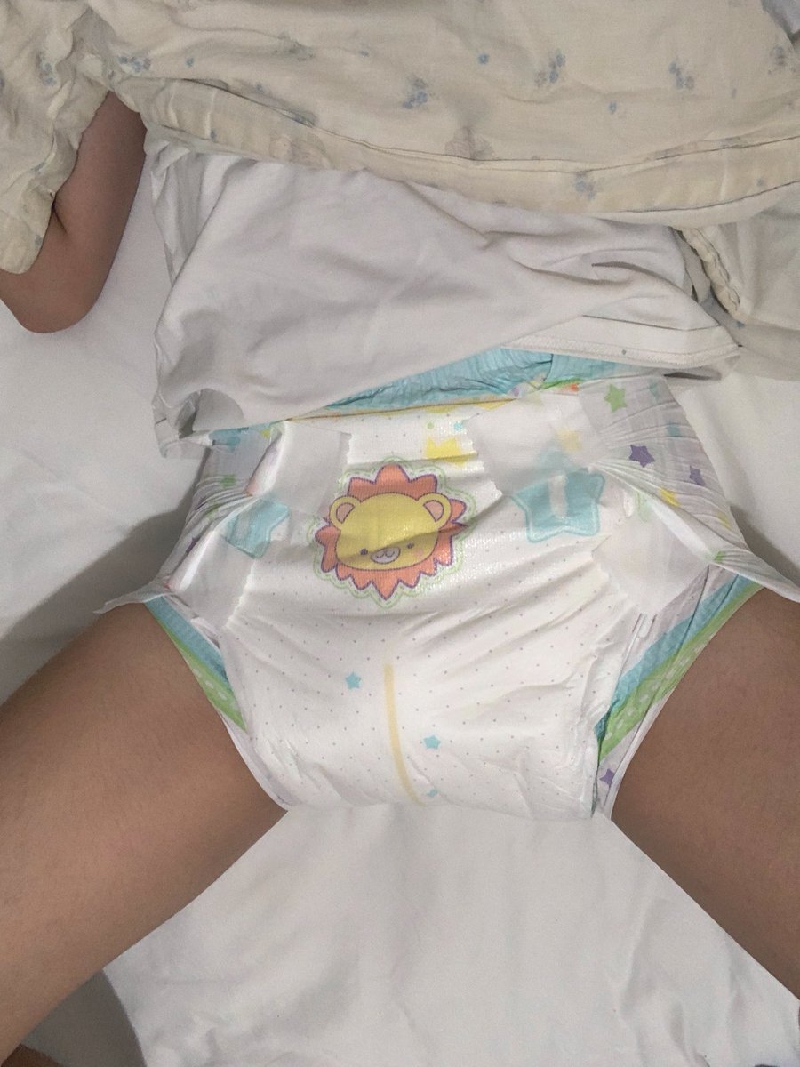 Diaper_Boy28's tweet photo. my fav blanky :3 https://t.co/XxzRqLOr57