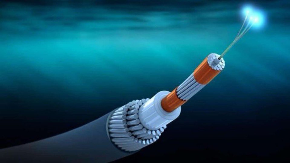 maryam_shah11's tweet image. 🌐 China’s PeaceCable eyes multi-billion dollar digital fibre investment in Pakistan - linking regions by land &amp;amp; sea.
#GOLD #Bayrou #GlowupGlamup #kalokairinorantevou