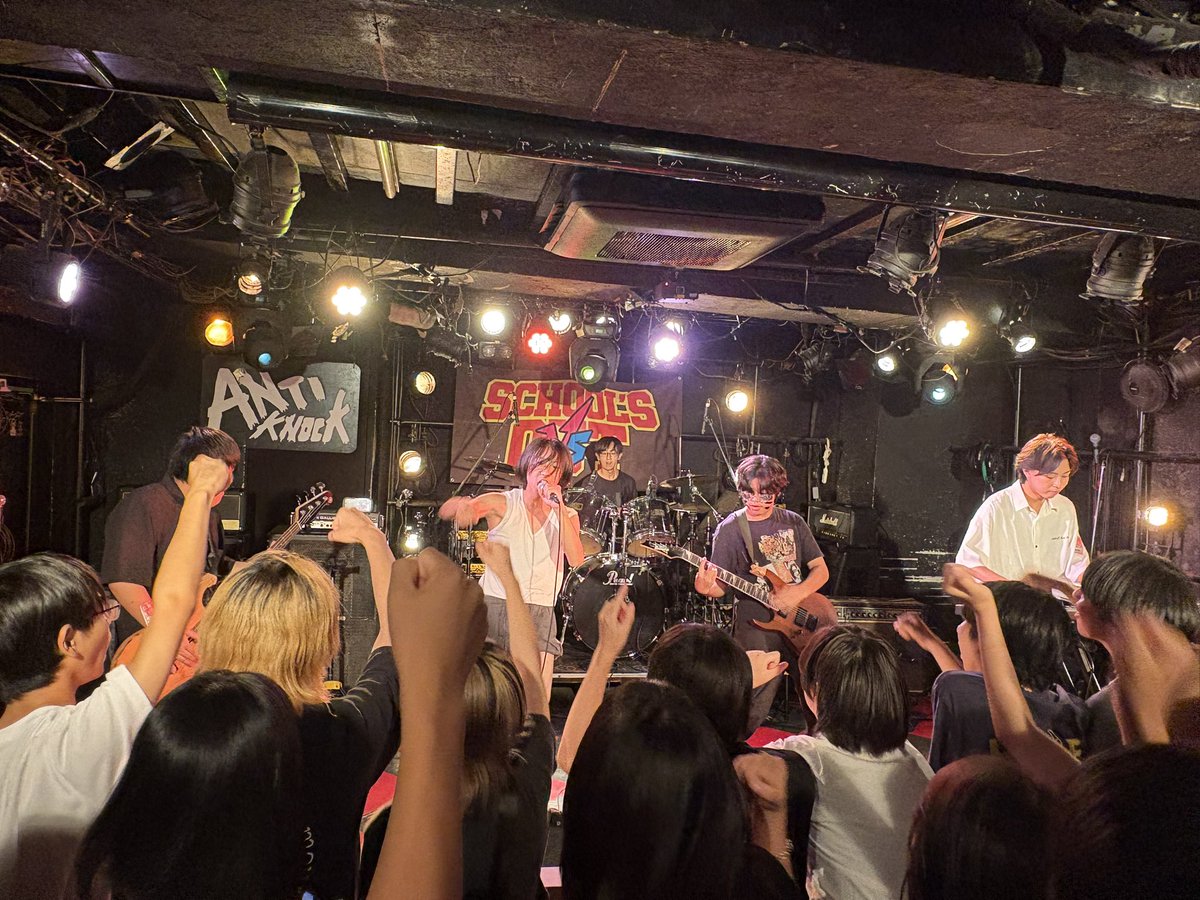 schoolsout_jp's tweet image. 【School's Out 2025】
🌃新宿予選🌃
8バンド目 Cブロック
Lansha
#スクールズアウト
#schoolsout