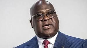 YvesBuya1's tweet image. Suminwa II est une bombe à retarder : Félix Tshisekedi sort un gouvernement sans consulter les clefs des partis politiques de la majorité
A Kolongole, certains d'entre eux posent la question du quid de ses consultations?
Celui-ci laisserait entendre ce qui suit :"dans ces…