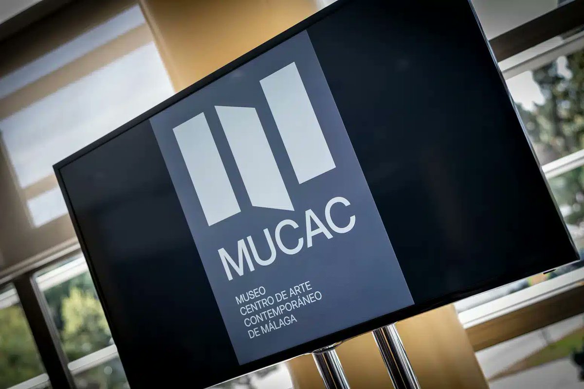 turismodemalaga's tweet image. Consulta la programación de &apos;Diálogos en el @mucacmalaga&apos;, una invitación a pensar en conjunto, a tender puentes entre disciplinas y a descubrir nuevas formas de aproximarse a las exposiciones desde miradas y perspectivas diversas.

ℹ️ Más información: visita.malaga.eu/es/que-ver-y-h…
