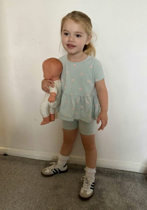 Sam 😇..why you following me, what you want 😉 tweet media