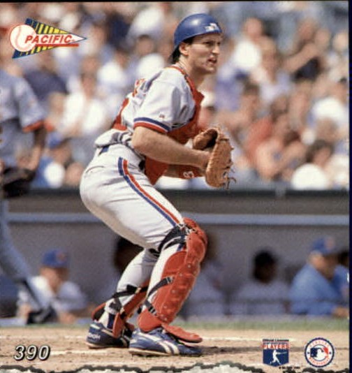#OTD 32 years ago, Joe Siddall (Windsor, Ont.) made his MLB debut with the Montreal Expos.

He entered the game as a defensive replacement for catcher Tim Spehr in the bottom of the ninth in the Expos’ 3-2 loss to the Pittsburgh Pirates at Three Rivers Stadium.

<a href="/SiddallJoe/">Joe Siddall</a>
