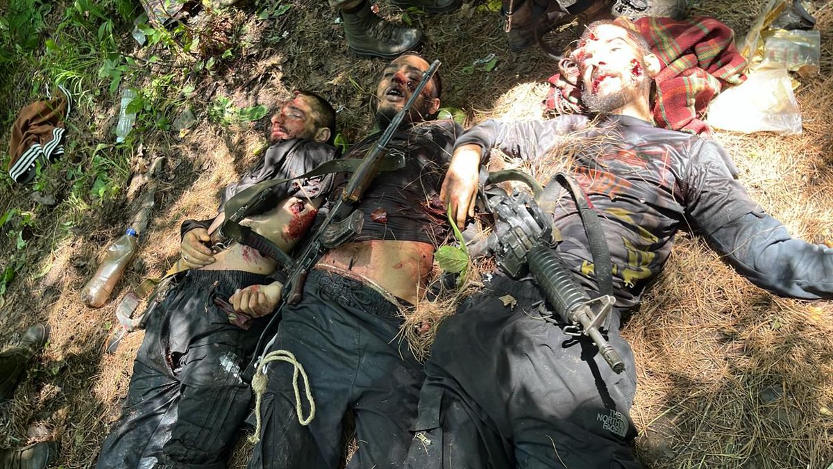 #OperationMahadev
3 Terrorists were killed in Lidwas area near Srinagar, J&amp;K.

Terrorists - Suleman (Hashim Moosa), Abu Hamza and Yasir were eliminated by Indian Forces.

They were involved in Pahalgam attack in which 26 civilians were killed based on their religious identity.