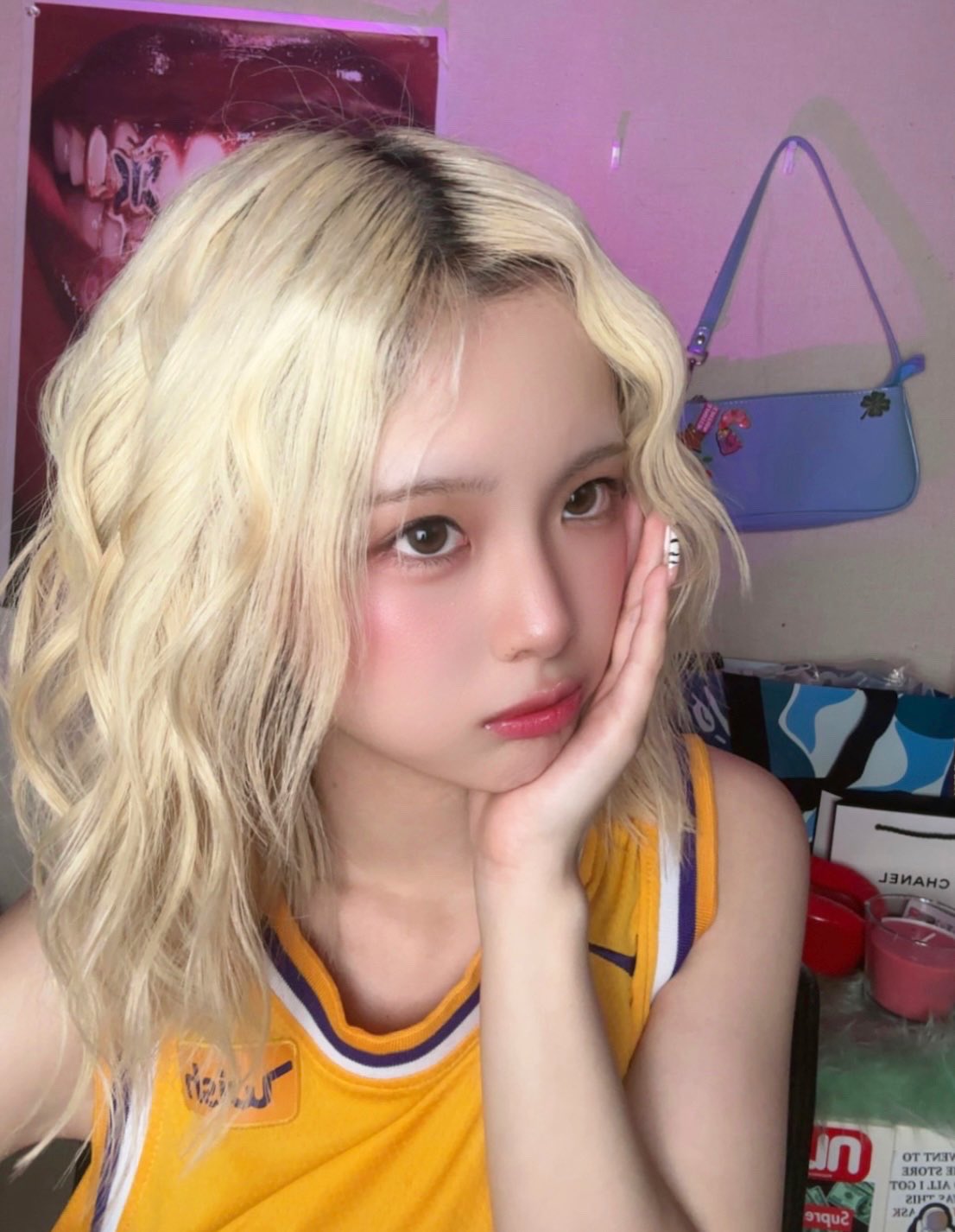 YURAページ yura (@yuraxx0516) / X