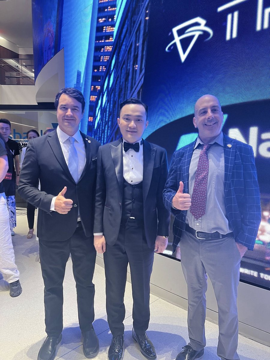 LiberlandTV (@tv_liberland) on Twitter photo โน๏ธLiberland Action Team at Nasdaq! ๐
This morning, our Prime Minister Justin Sun <a href="/justinsuntron/">H.E. Justin Sun ๐</a> rang the Nasdaq Opening Bell alongside the TRON team โ and Liberland was right there with him. A powerful moment marking the growing recognition of decentralized nations on the world โน๏ธLiberland Action Team at Nasdaq! ๐
This morning, our Prime Minister Justin Sun <a href="/justinsuntron/">H.E. Justin Sun ๐</a> rang the Nasdaq Opening Bell alongside the TRON team โ and Liberland was right there with him. A powerful moment marking the growing recognition of decentralized nations on the world