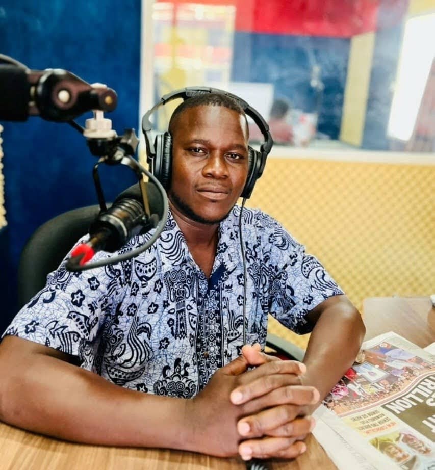 fmkabalega's tweet image. Join Kawere Mulondo on #agahanunahali for the latest information, nationally and internationally from 2pm-3pm.
#Emanziyawe