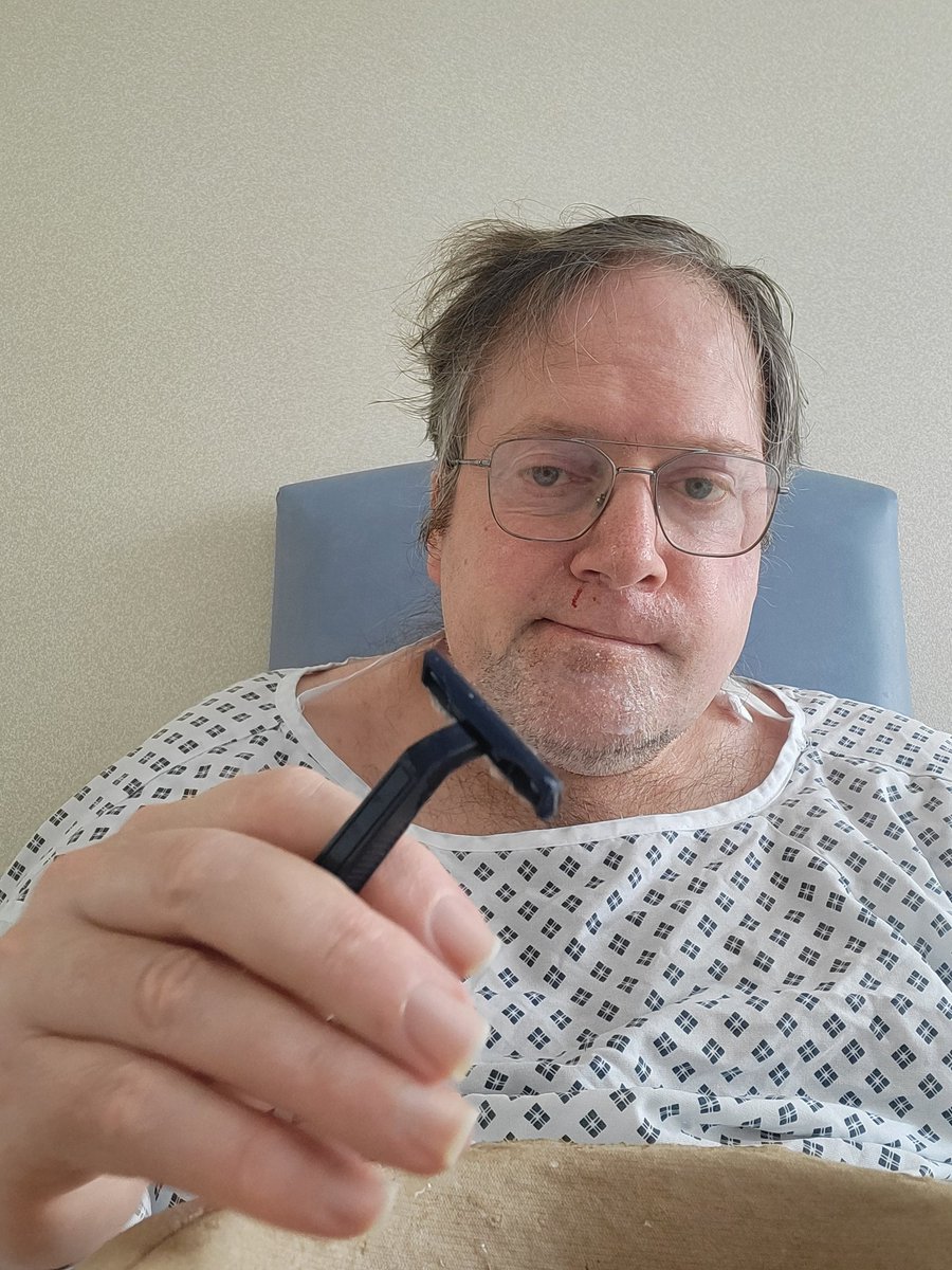 TimmyUk's tweet image. ... shave time again wearing my excellent glasses watching Golf on SkyGo in sideroom in hospital ... ๐ฅ ๐ ๐จ ๐งโโ๏ธ ๐ฑ ๐ผ ๐คณ ๐ฐ ๐ก ๐