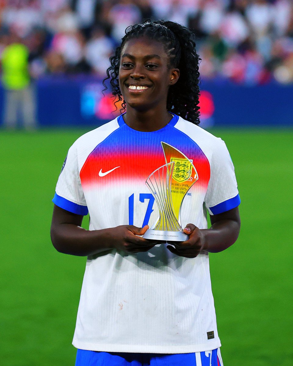 Congratulations to Michelle Agyemang 🇬🇭🏴󠁧󠁢󠁥󠁮󠁧󠁿, on winning Young Player of the Tournament at #WEURO2025 

#LadiesInSports