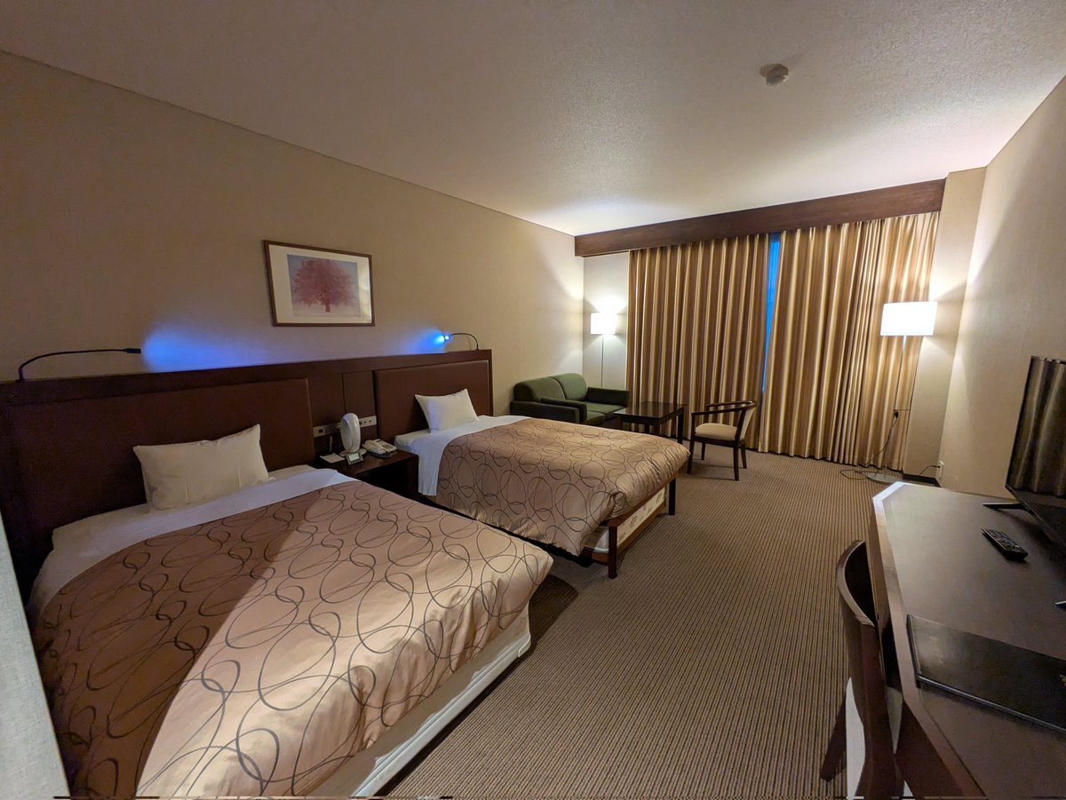 ６０００円で予約したホテル（温泉大浴場付き）見て😰