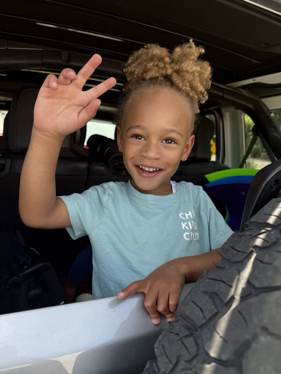 Dyrell_Roberts's tweet image. MAJOR ROBERTS TAKES 4️⃣!!! HAPPY BIRTHDAY MY MAN!!! DADDY LOVES YOU SO MUCH!!! 🎂🎉🎁🍾🤟🏾💙💎