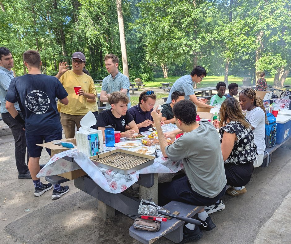 tyto_robotics's tweet image. Summer fun at Tyto ☀️

To celebrate the end of our fiscal year, we took a well-deserved break with great food, friendly games and even better company. 

Here’s to new goals, new projects and another great year ahead!

 #TeamBuilding #WorkHardPlayHard