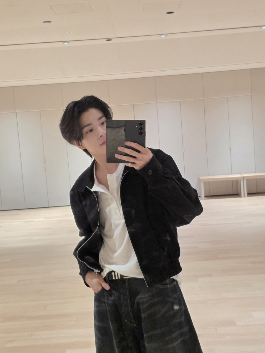ENHYPEN OFFICIAL (@enhypen) on Twitter photo #광고🤳 #GalaxyZFold7 #GalaxyZFlip7
#GalaxyxENHYPEN #withGalaxy #ENHYPEN
<a href="/SamsungMobile/">Samsung Mobile</a> #광고🤳 #GalaxyZFold7 #GalaxyZFlip7
#GalaxyxENHYPEN #withGalaxy #ENHYPEN
<a href="/SamsungMobile/">Samsung Mobile</a>