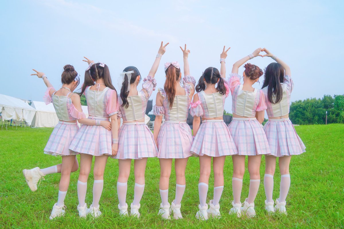 Root__mimi's tweet image. ♡🐇 ルトミ夏祭り開催決定 ˗ˏˋ 📣
Peel the Appleと交代制で縁日イベントを開催いたします🎐♡
Root mimiは1部と3部の縁日、5部の特典会へ参加いたします🫧
ルトミちゃんと夏の思い出つくりましょう〜🍉✧
🗓️8月23日(土)
🎪原宿スペース
住所:東京都渋谷区神宮前1-9-12
衣装:浴衣👘❤︎…