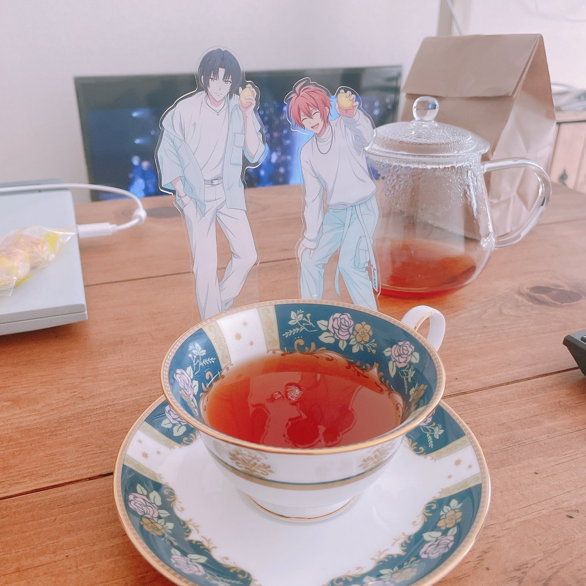 umi_f17a's tweet image. 紅茶にレモンを入れてくれるﾌﾗｳｪ