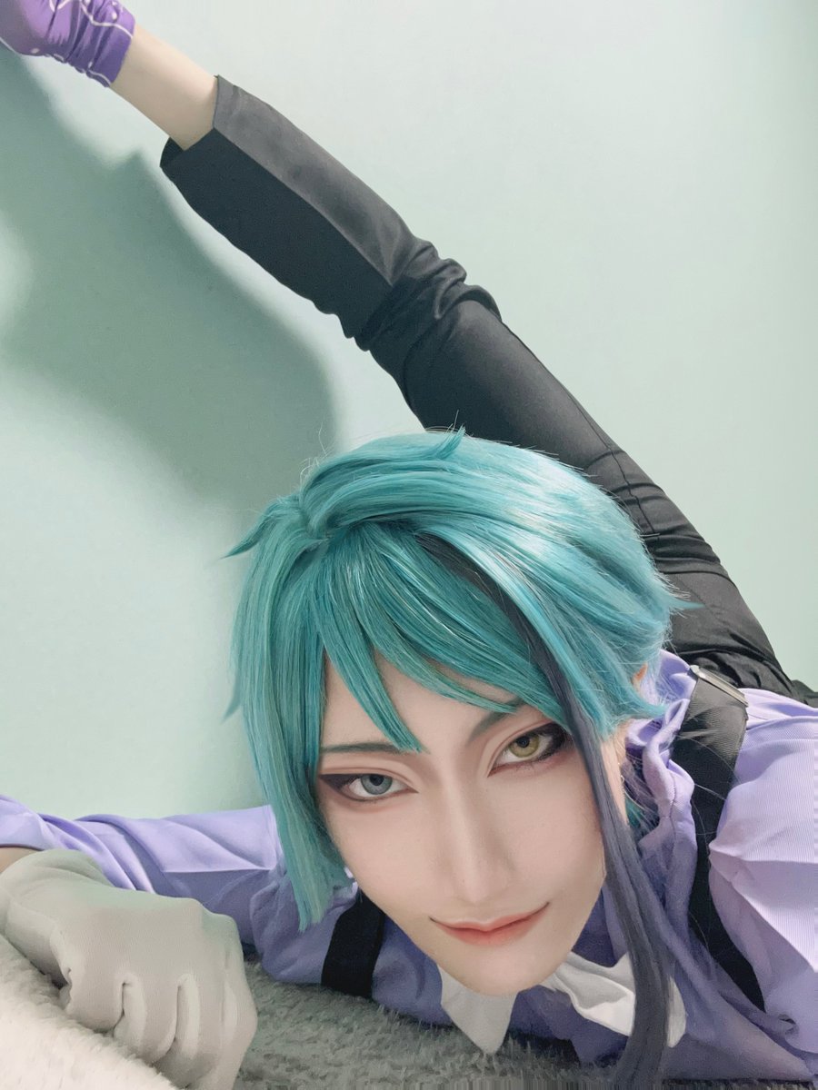 N7_ano's tweet image. ❔謎ポーズ❔