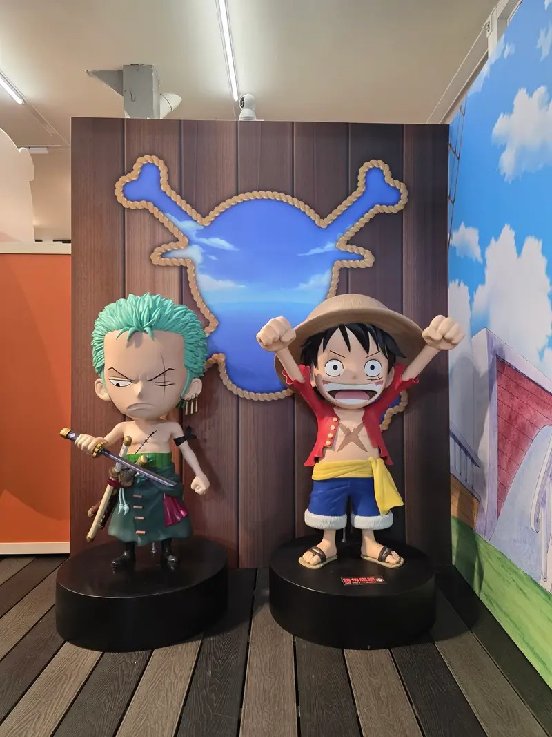 ZoroDABaddest's tweet image. From one piece mugiwara store in Taichung 💚🐐❤️🐐🔥💖

#ONEPIECE1156