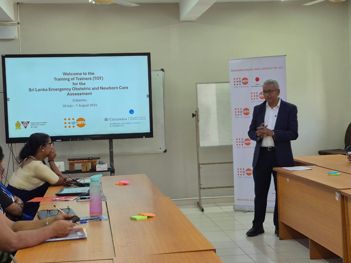 UNFPASriLanka's tweet image. For the first time globally, #SriLanka is applying the updated EmONC assessment by Columbia University with @UNFPA, @UNICEF & @WHO.
Led by @MoH_SriLanka’s FHB & supported by @UNFPASriLanka, a 5-day training is building national capacity to strengthen maternal & newborn care.