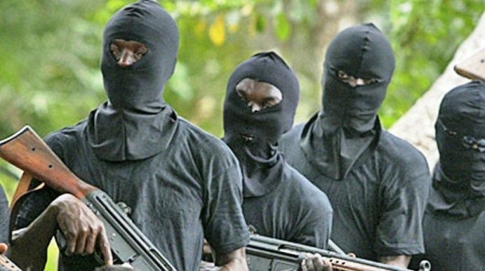 DefenceTimesNG1's tweet image. Its sad that 💔

After collecting ₦50m ransom in Zamfara, t€rrorists k!ll£d 38 hostages.