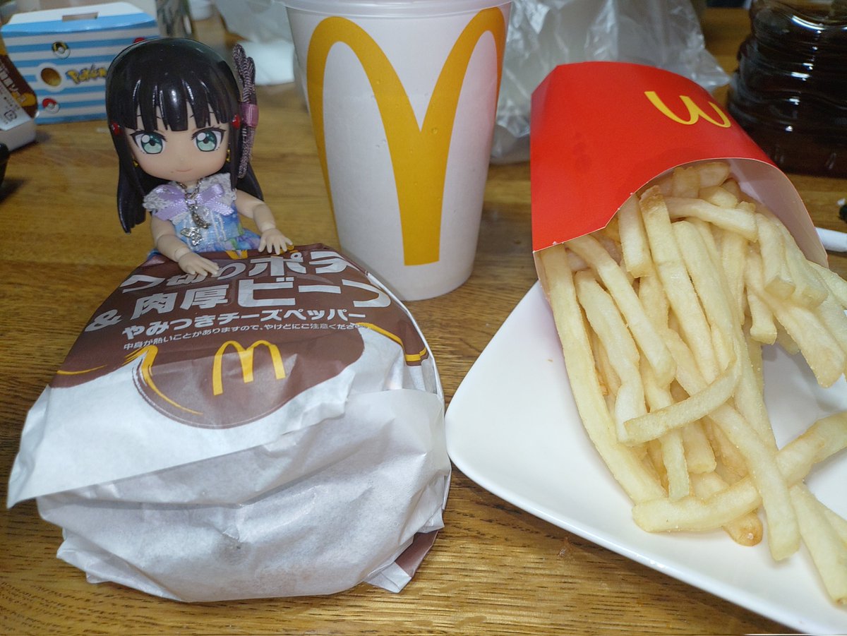 shiratorisan_V2's tweet image. あーかわいい、もーどなってもいいや😇
