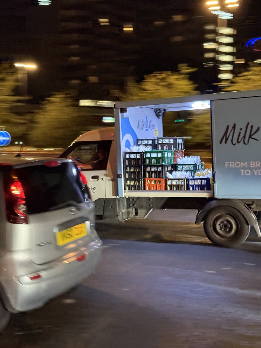 char1iewatts's tweet image. Was nice to find out milk vans still exist coming home last night