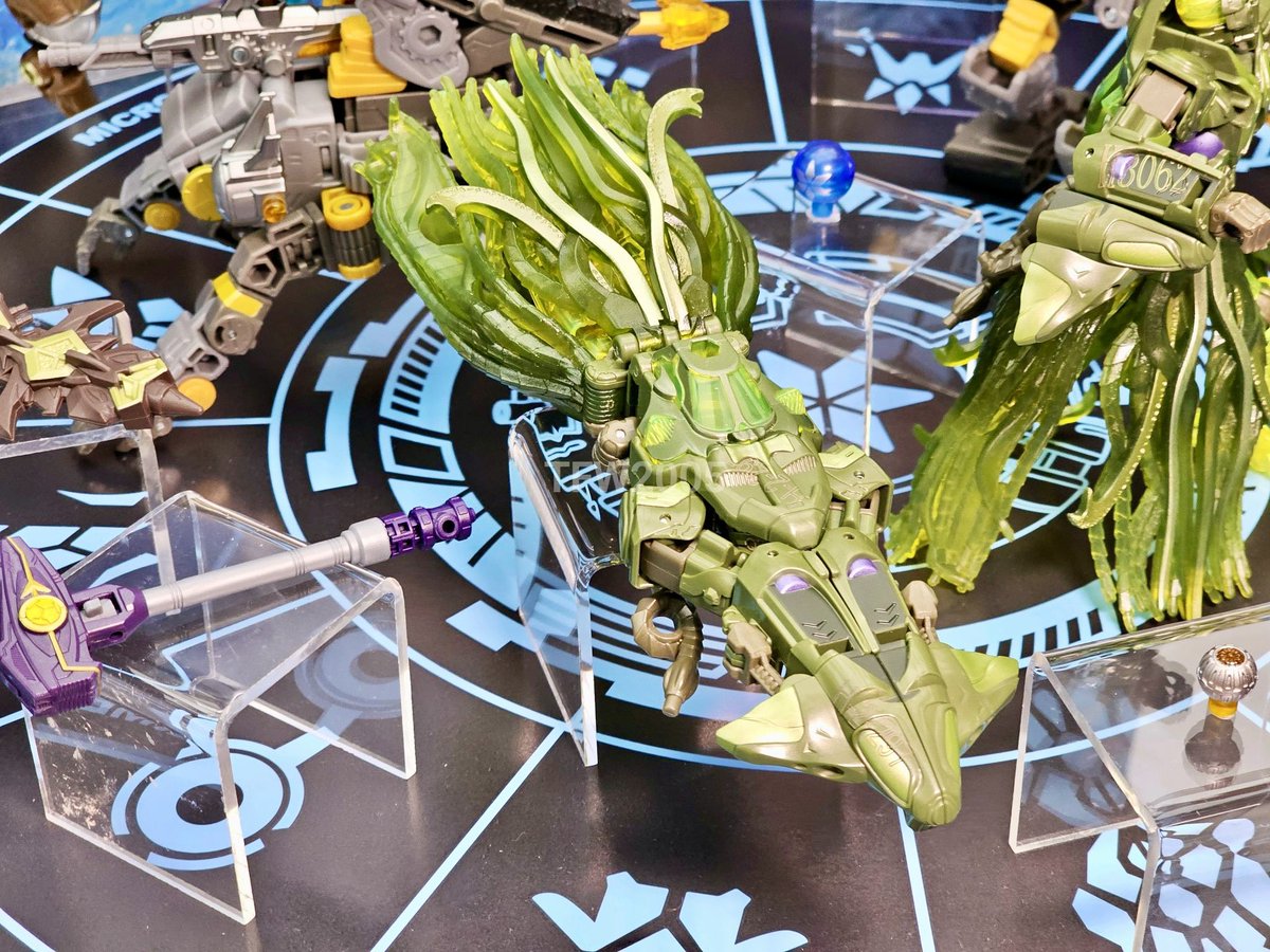 Tgtfmb's tweet image. トランスフォーマー
クインタスプライム様
セクシー過ぎんか？
滅茶苦茶好きなんだが…

どうか割れる箇所にクリアパーツが使われていません様に…