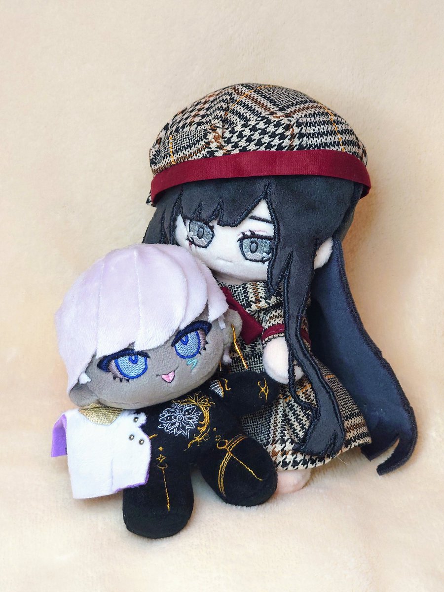 veecTORIa__nui's tweet image. 黒姫さんに抱っこされるサイズの神様⚡⚡