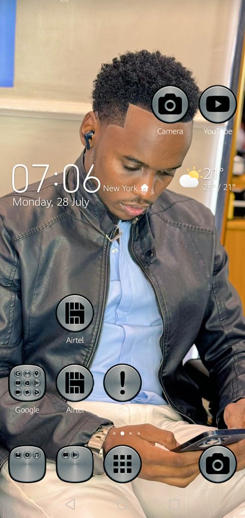 Kadotttt's tweet image. Wallpaper thread anybarry??? 😩😂
Beat this