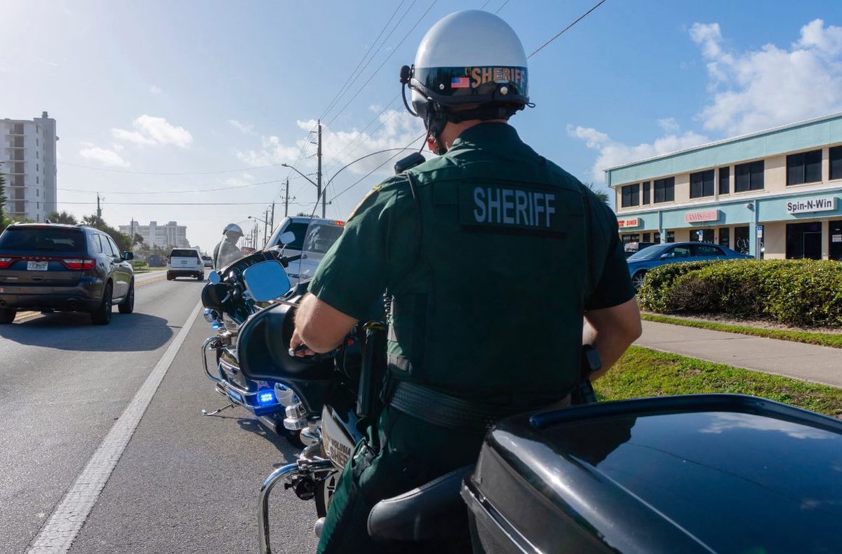 Stephanie Rivas (@stephrivastv) on Twitter photo 🚔 VOLUSIA COUNTY ANNOUNCEMENT🚔
Volusia Sheriff's Office is ramping up traffic enforcement on US 17, SR 11, and SR 40 corridors after a recent trend in crashes.
Deputies will be "focused on speeding and aggressive driving in the coming weeks." <a href="/fox35orlando/">FOX 35 Orlando</a> 🚔 VOLUSIA COUNTY ANNOUNCEMENT🚔
Volusia Sheriff's Office is ramping up traffic enforcement on US 17, SR 11, and SR 40 corridors after a recent trend in crashes.
Deputies will be "focused on speeding and aggressive driving in the coming weeks." <a href="/fox35orlando/">FOX 35 Orlando</a>