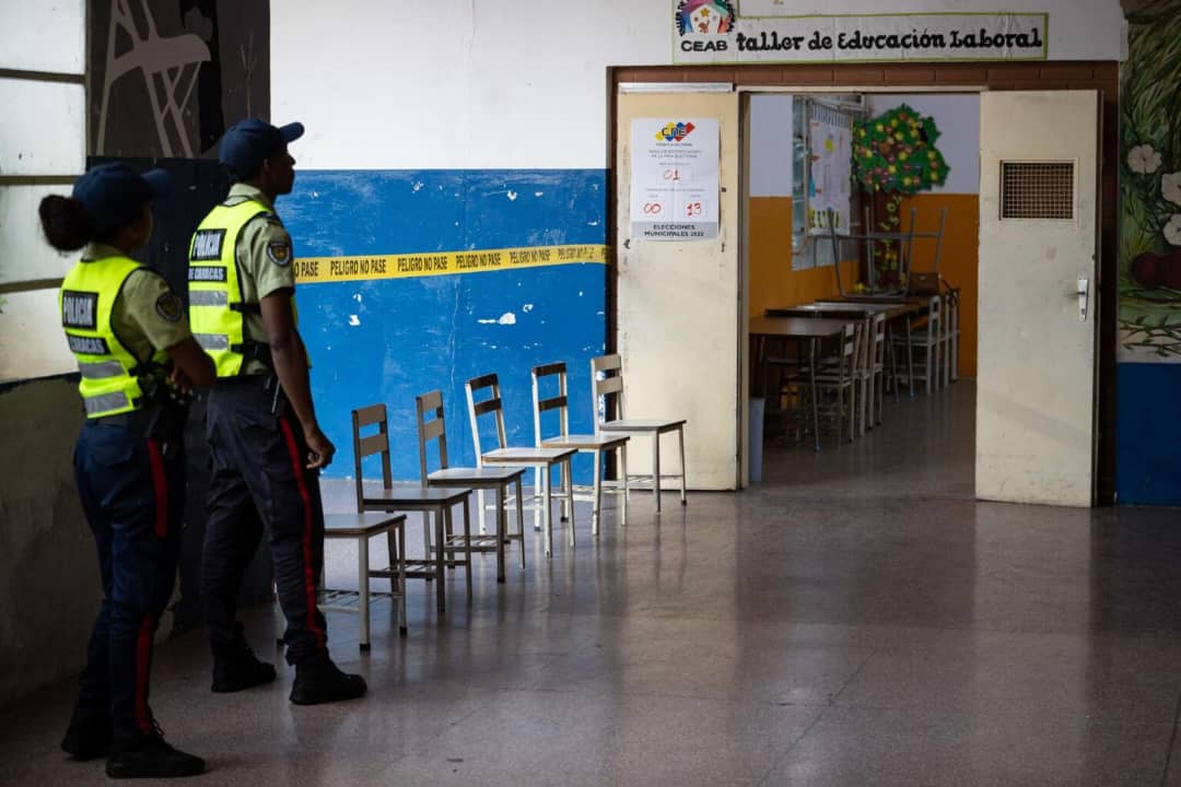 omargonzalez6's tweet image. _Mar de Fondo_
*Significado de la abstención*
_Por Omar González Moreno_
El silencio del pueblo venezolano en las elecciones del 27 de julio fue un acto lleno de significado y esperanza.
El 27 de julio de 2025 quedó marcado en la historia reciente de Venezuela como un…