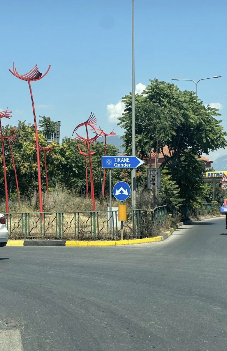 Lëv ju (@pistachioskies) on Twitter photo 