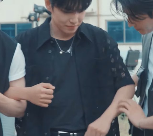 mubyeongdansu's tweet image. 아 개웃김 카메라 돌아가니까 바로 그닥 안 미운 일곱살 얼굴됐잖아ㅠㅋㅋㅋㅋㅋㅋㅋㅋㅋㅋㅋㅋㅋ